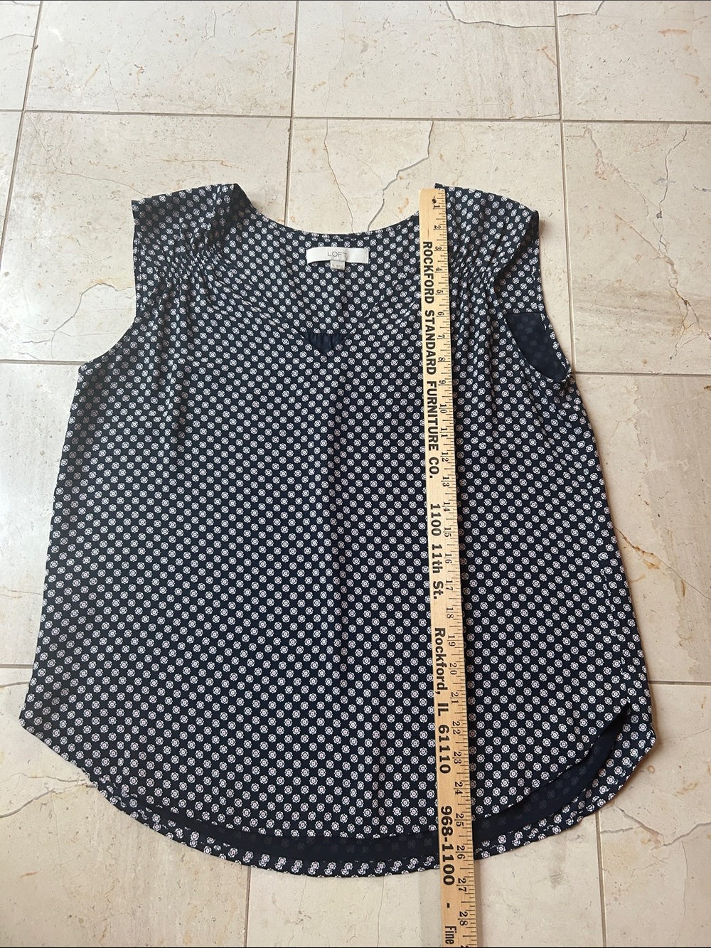 LOFT blouse - Picture 4 of 5